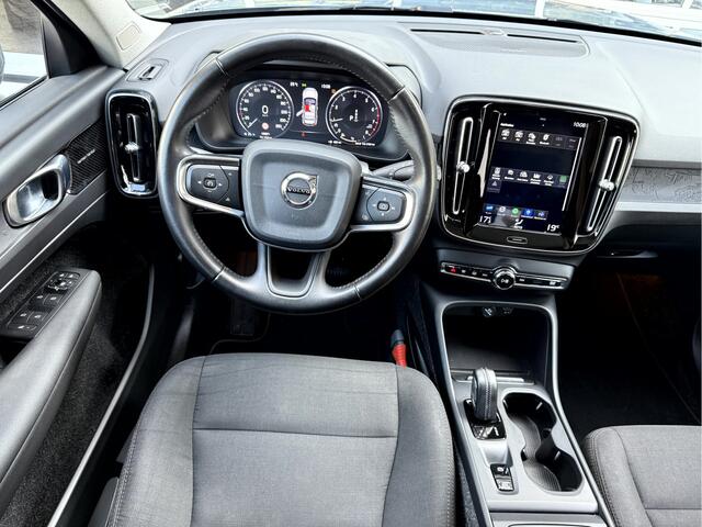 Volvo XC40 1.5 T3 Momentum Camera, Harman/Kardon, App Connect