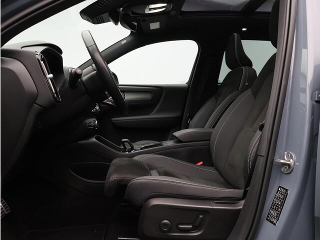 Volvo XC40 Recharge Pro / Trekhaak / Adapt. Cruise Control / Pano. Dak / Stoel- + Stuurwielverwarming / Elek. verstelbare stoelen / BLIS / Harman Kardon
