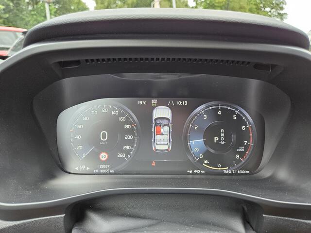 Volvo XC40 1.5 T3 R-Design