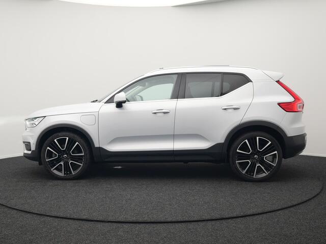 Volvo XC40 T4 Recharge Inscription Plug In Hybrid 211pk Dealer O.H PHEV | Panodak | Lederen Sportstoelen Memory | Adaptive Cruise | 360 Camera | 21"L.M | Harman Kardon | Keyless |