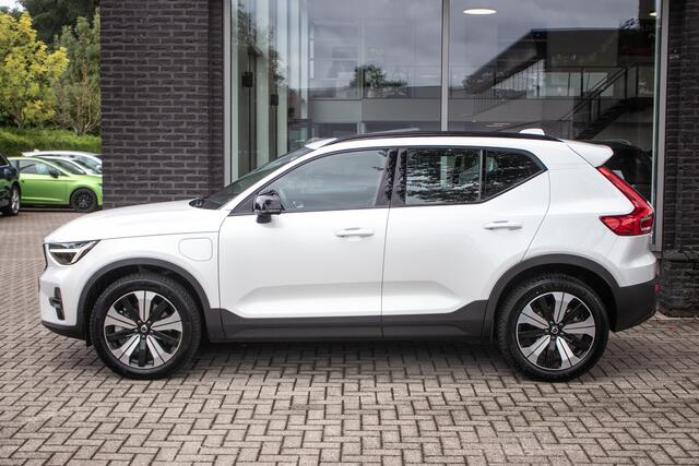 Volvo XC40 1.5 T5 Plug-in hybrid Ultimate Dark - All in rijklaarprijs | Schuifdak | Trekhaak wegklapbaar | Lederen bekleding