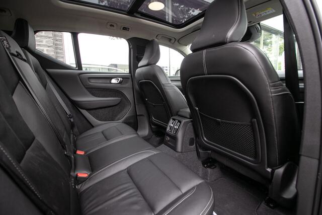 Volvo XC40 1.5 T5 Plug-in hybrid Ultimate Dark - All in rijklaarprijs | Schuifdak | Trekhaak wegklapbaar | Lederen bekleding