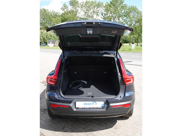 Volvo XC40 1.5 T4 Recharge R-Design TWO-TONE | H-LEER | CAMERA | PDC V+A | WINTERPACK