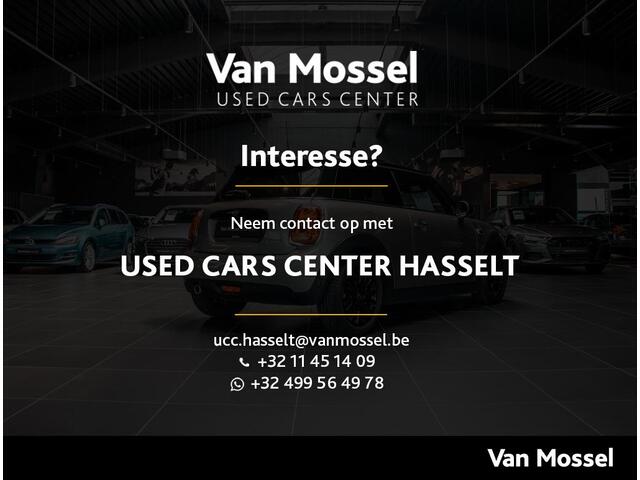 Volvo XC40 2.0 B3 Momentum Mild Hybrid | Navi | ECC | PDC | Cam | LED |