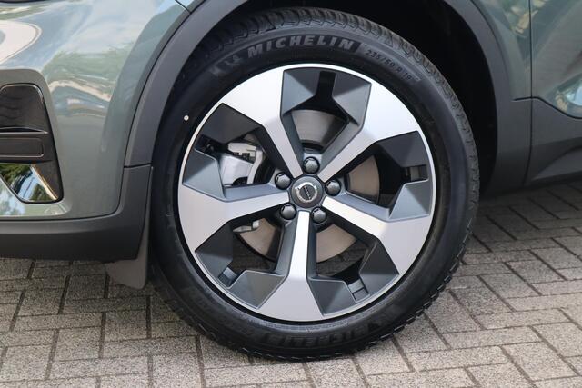 Volvo XC40 2.0 B4 Plus Dark | Uit voorraad leverbaar!