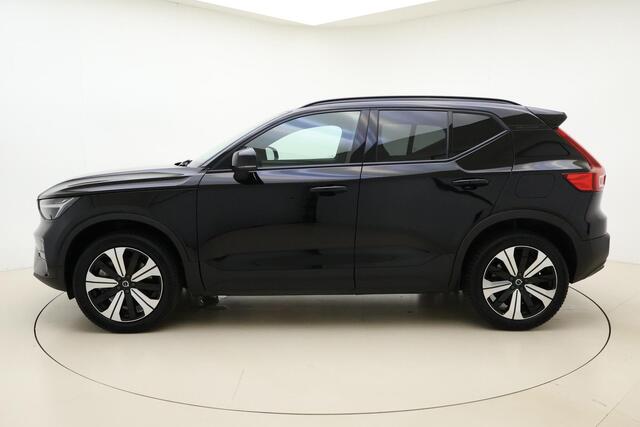 Volvo XC40 Recharge Core 70 kWh | Navigatie | Camera | Climate Control | 19'' LM Velgen | Full LED | Draadloze telefoonlader | 1e Eigenaar