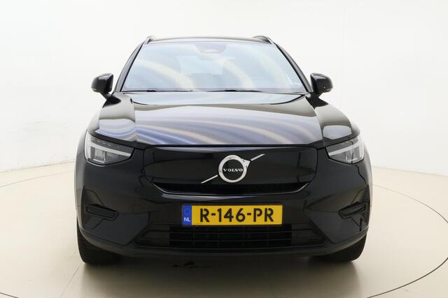 Volvo XC40 Recharge Core 70 kWh | Navigatie | Camera | Climate Control | 19'' LM Velgen | Full LED | Draadloze telefoonlader | 1e Eigenaar