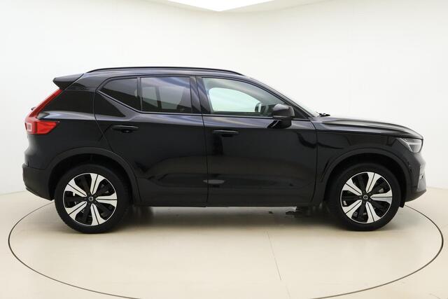 Volvo XC40 Recharge Core 70 kWh | Navigatie | Camera | Climate Control | 19'' LM Velgen | Full LED | Draadloze telefoonlader | 1e Eigenaar