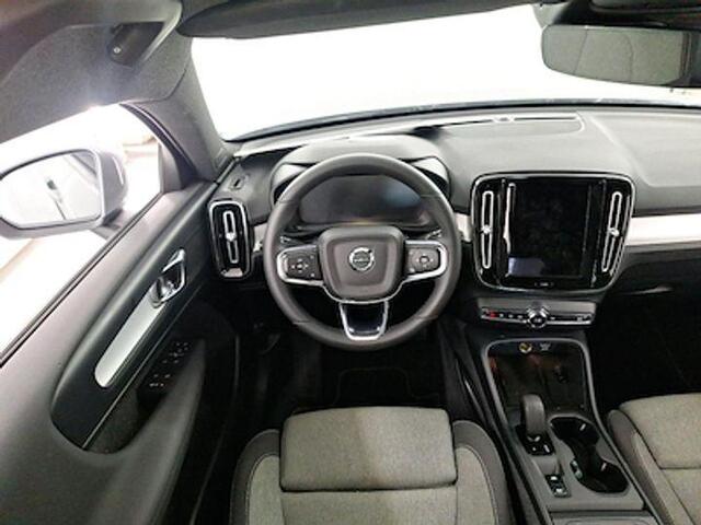Volvo XC40 T2 Core Aut. | LED | Climate | Navigatie | Zitting verlengers | Keyless Entry + Start