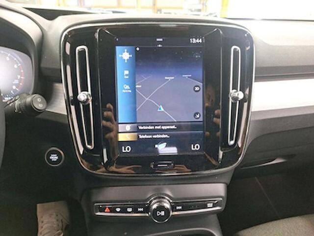 Volvo XC40 T2 Core Aut. | LED | Climate | Navigatie | Zitting verlengers | Keyless Entry + Start