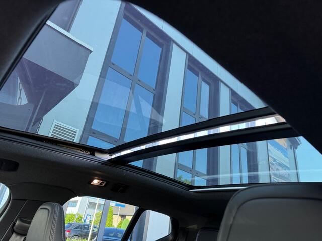 Volvo XC40 T-3 R-Design Panorama, Inklapbare trekhk, 360 camera, Leder,