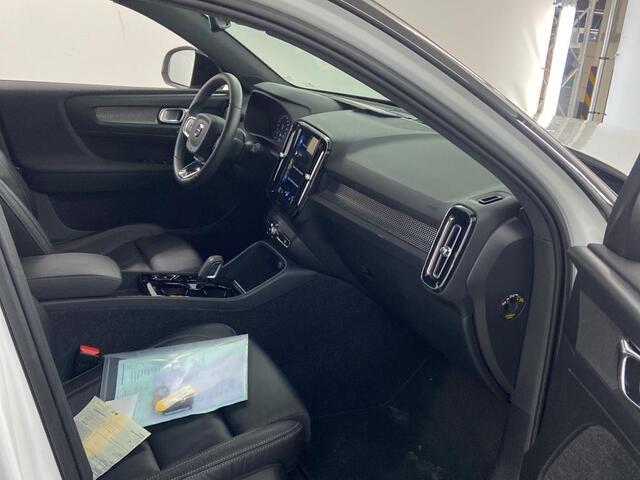 Volvo XC40 1.5 T4 Recharge R-Design VOL LEER | TWO TONE | CAMERA | ECC | PDC V+A