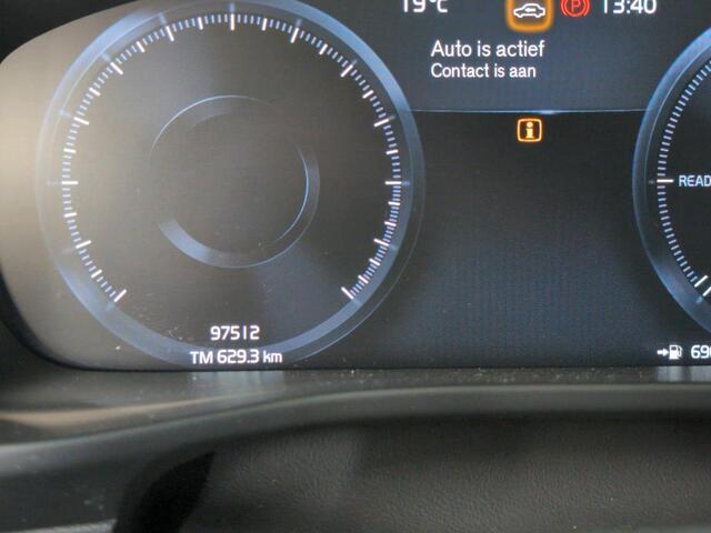 Volvo XC40 1.5 T5 Twin Engine Inscription VOL LEER | NAVI | CAMERA | PDC V+A