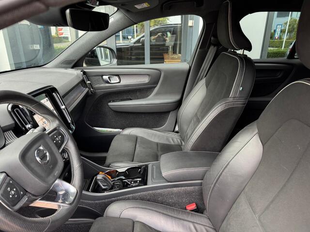 Volvo XC40 R-design, Black-edition, Navi, adap. cruisecontrl, trekhk, LM-velgen