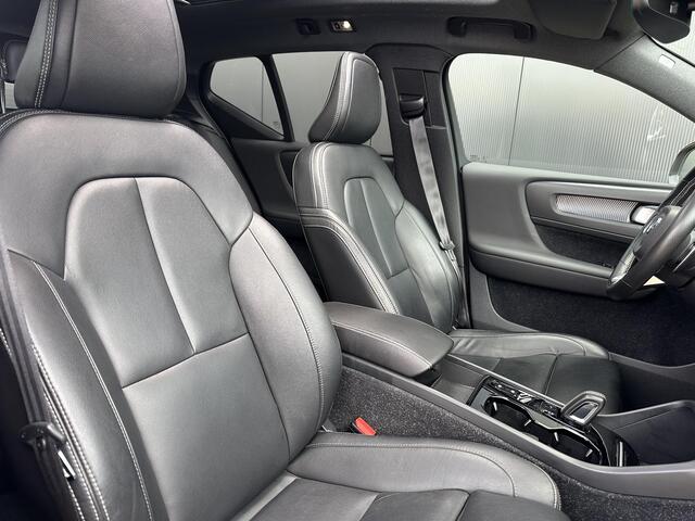 Volvo XC40 1.5 T5 Twin Engine R-Design / Pan. Dak / Camera / Elek. Stoelen / CarPlay /