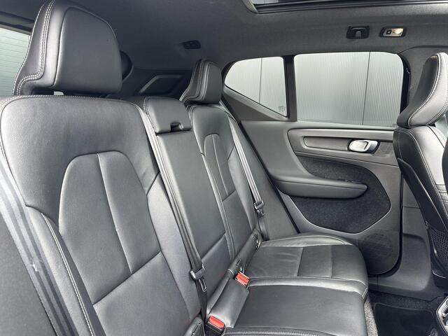 Volvo XC40 1.5 T5 Twin Engine R-Design / Pan. Dak / Camera / Elek. Stoelen / CarPlay /