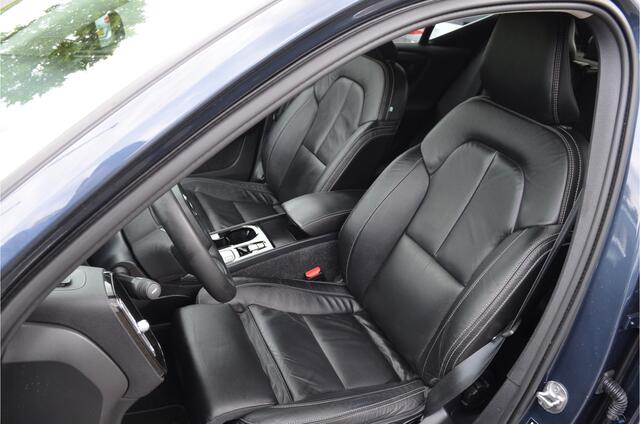 Volvo XC40 1.5 T4 Recharge Inscription Pilot assist | Leer | Carplay | NL auto | a.Camera