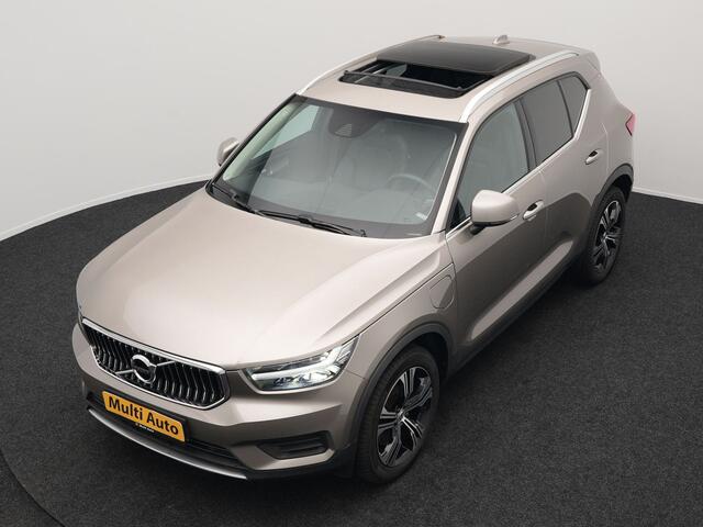 Volvo XC40 T4 Recharge Inscription Plug In Hybrid 211pk PHEV | Panodak | Adaptive Cruise | Pilot Assist | Harman Kardon | Lederen Sportstoelen Verwarmd | Apple Carplay | Camera | Virtual | DAB |