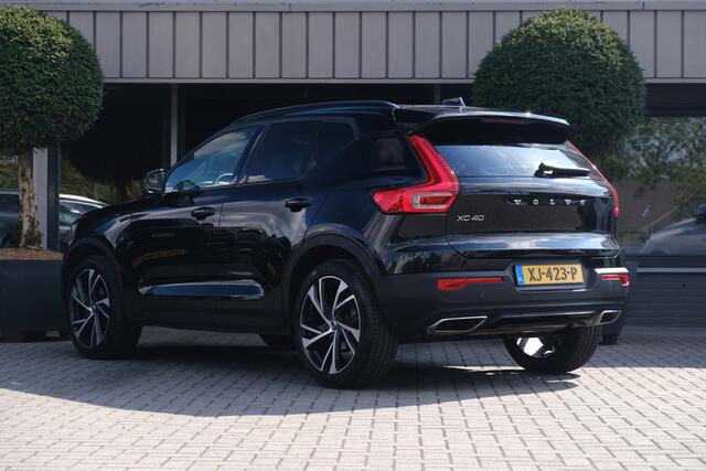 Volvo XC40 1.5 T3 R-Design Panodak Harman Kardon Dealer Onderhouden
