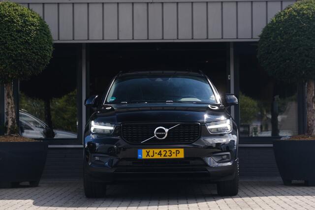 Volvo XC40 1.5 T3 R-Design Panodak Harman Kardon Dealer Onderhouden
