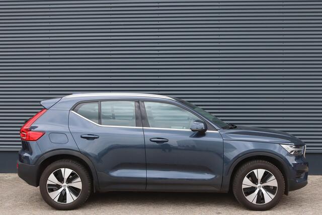 Volvo XC40 1.5 T4 Recharge Inscription Expression LED/ACC/Navi/Keyless/360/Elek. klep/18"/Winter/Trekhaak wegkl.