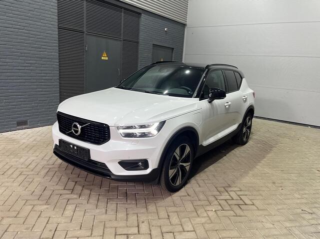 Volvo XC40 T4 Recharge R-Design | Leder | harman/kardon | Stoel+Stuurverwarming | Camera | 19 Inch