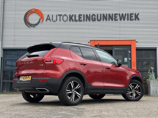 Volvo XC40 2.0 T4 R-Design / Navi / Camera / Schuifkanteldak / Harman Kardon Audio /