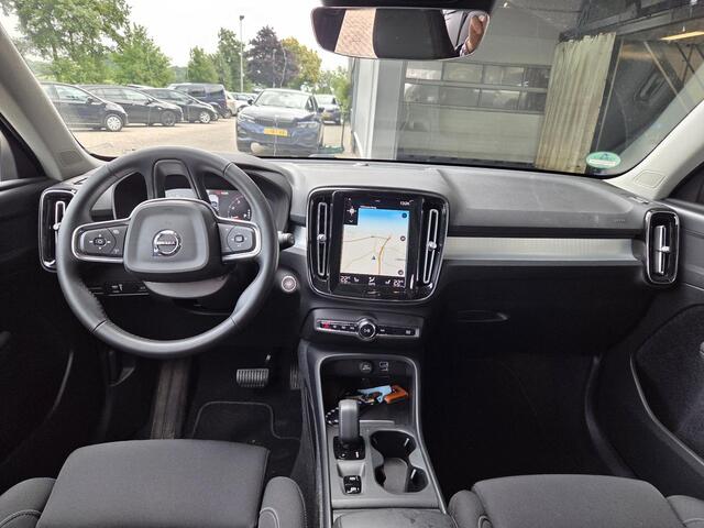 Volvo XC40 1.5 T3 Momentum Pro, Panoramadak, Memory Stoelen, Elec Achterklep,