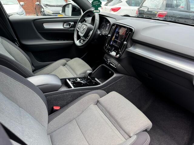Volvo XC40 1.5 T4 Recharge Plus Dark R Design camera cruise harman/kardon