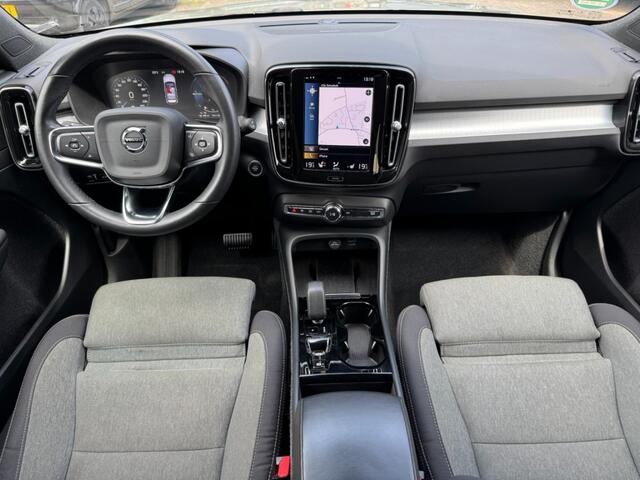 Volvo XC40 1.5 T4 Recharge Plus Dark R Design camera cruise harman/kardon