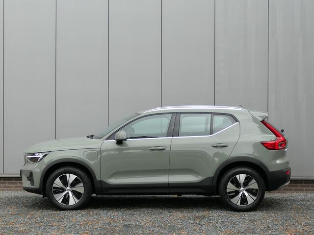 Volvo XC40 T4 Recharge Core Bright 12 MND garantie Keyless Entry / Draadloos telefoon opladen / Navi