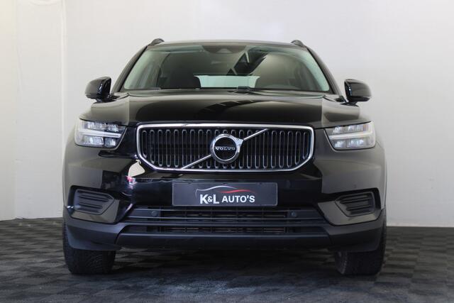 Volvo XC40 1.5 T2 Momentum Core