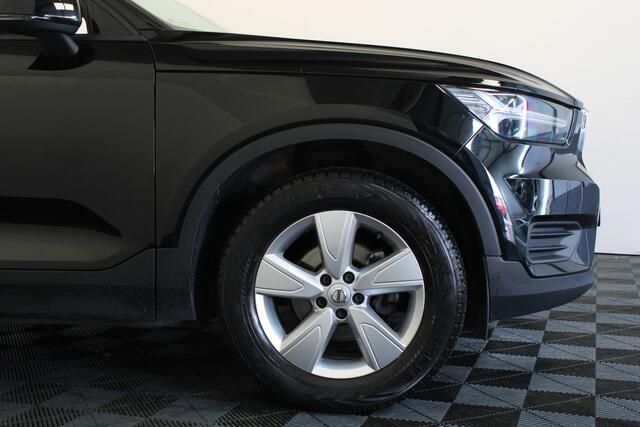 Volvo XC40 1.5 T2 Momentum Core