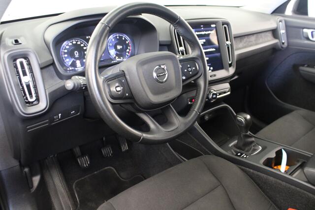 Volvo XC40 1.5 T2 Momentum Core