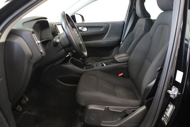 Volvo XC40 1.5 T2 Momentum Core