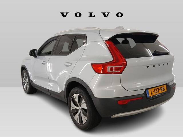 Volvo XC40 1.5 T2 Business Pro | Stoel en Stuurverwarming | Adaptieve Cruise Control | Dode Hoek Detectie | Parkeercamera | PDC V+A |