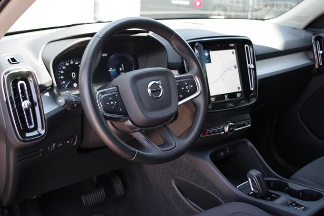 Volvo XC40 1.5 T5 263 PK PHEV Recharge Inscription Expression, 360 Camera, Memory, 19" LM, Blind Spot, Carplay