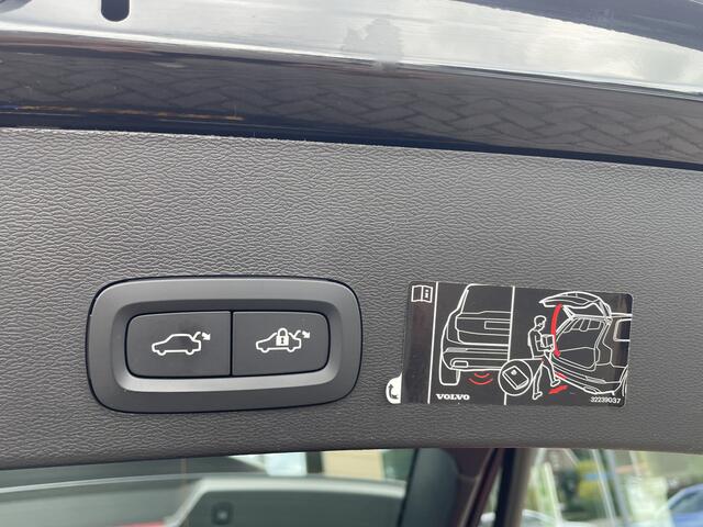 Volvo XC40 1.5 T5 Recharge Inscription | Leer | Dakkoffer | Plug-in Hybrid