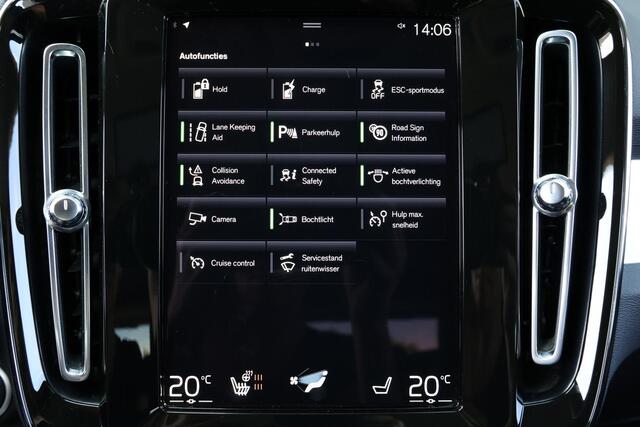 Volvo XC40 T4 Recharge Inscription Expression - IntelliSafe Assist - Adaptieve LED koplampen - Parkeercamera achter - Parkeersensoren voor & achter - High Performance audio - Extra getint glas - 18' LMV