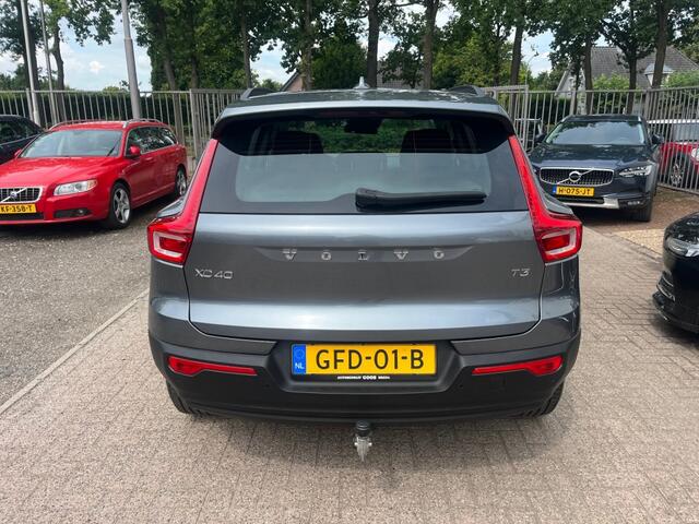Volvo XC40 T3 Momentum