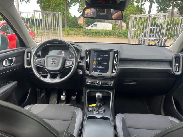 Volvo XC40 T3 Momentum
