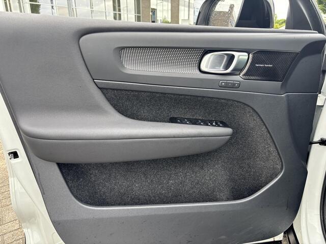 Volvo XC40 1.5 T2 R-Design |Panodak|Leer/Alcantara|360 Camera|Automaat