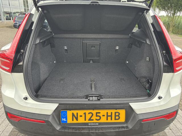 Volvo XC40 1.5 T2 R-Design |Panodak|Leer/Alcantara|360 Camera|Automaat