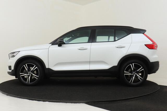 Volvo XC40 T4 AUT. AWD R-DESIGN -POWER-SEATS|360°CAM|AUT.PARKEREN|STANDKACHEL|19"|BLIS|KEYLESS|TREKHAAK