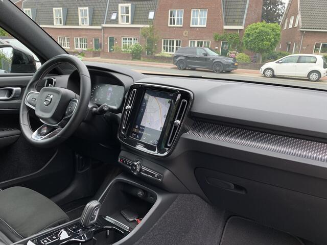 Volvo XC40 2.0 T4 R-Design 190pk Aut. Camera | Trekhaak | Intellisafe