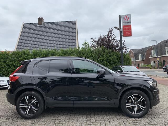 Volvo XC40 2.0 T4 R-Design 190pk Aut. Camera | Trekhaak | Intellisafe