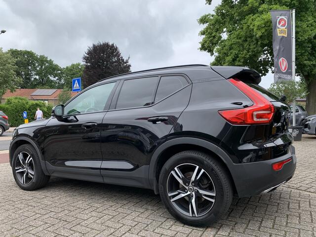Volvo XC40 2.0 T4 R-Design 190pk Aut. Camera | Trekhaak | Intellisafe