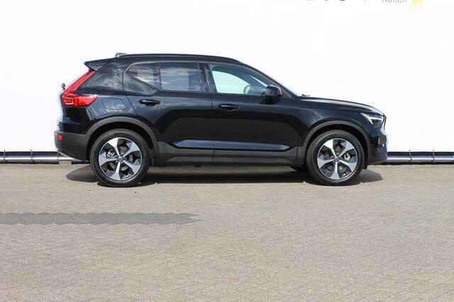 Volvo XC40 B4 211PK Automaat Ultimate Dark Panoramisch schuif-kanteldak / 360graden camera / Adaptieve cruise control / Google infotainment
