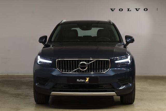 Volvo XC40 T4 211PK Automaat Inscription / Navigatie / Camera / Parkeersensoren / Adaptieve Cruise Control / Elektrische Achterklep / LM Velgen / Trekhaak /