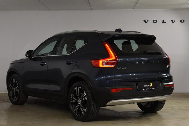 Volvo XC40 T4 211PK Automaat Inscription / Navigatie / Camera / Parkeersensoren / Adaptieve Cruise Control / Elektrische Achterklep / LM Velgen / Trekhaak /